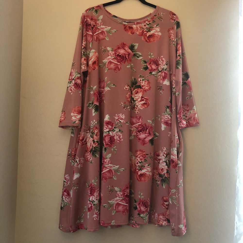 Honey & Lace 3/4 sleeve dress